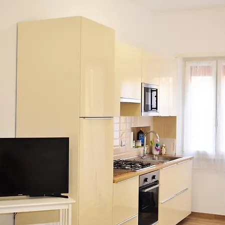 Apartment Butterfly