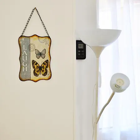 Apartment Butterfly *